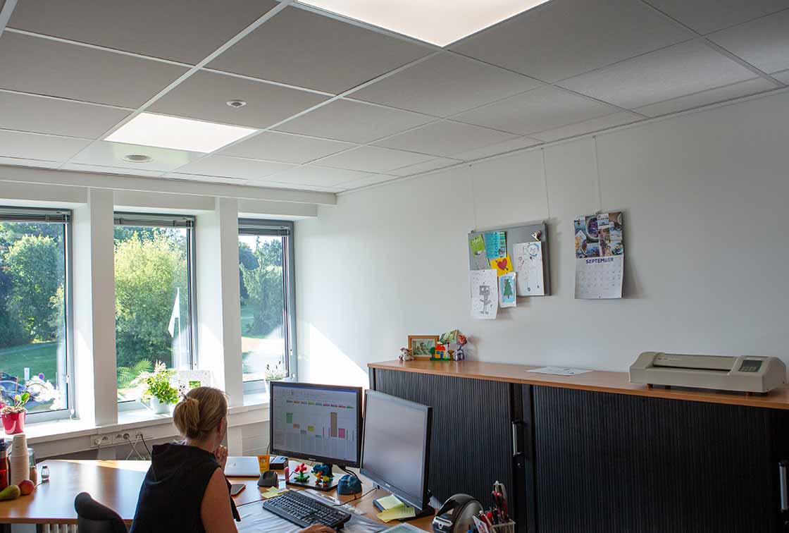 Inrichting en verlichting van een werkplek
